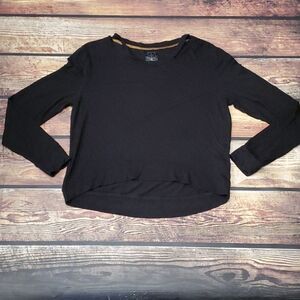 𝅺LIME & Vine Black Size Medium Cut out Neck
